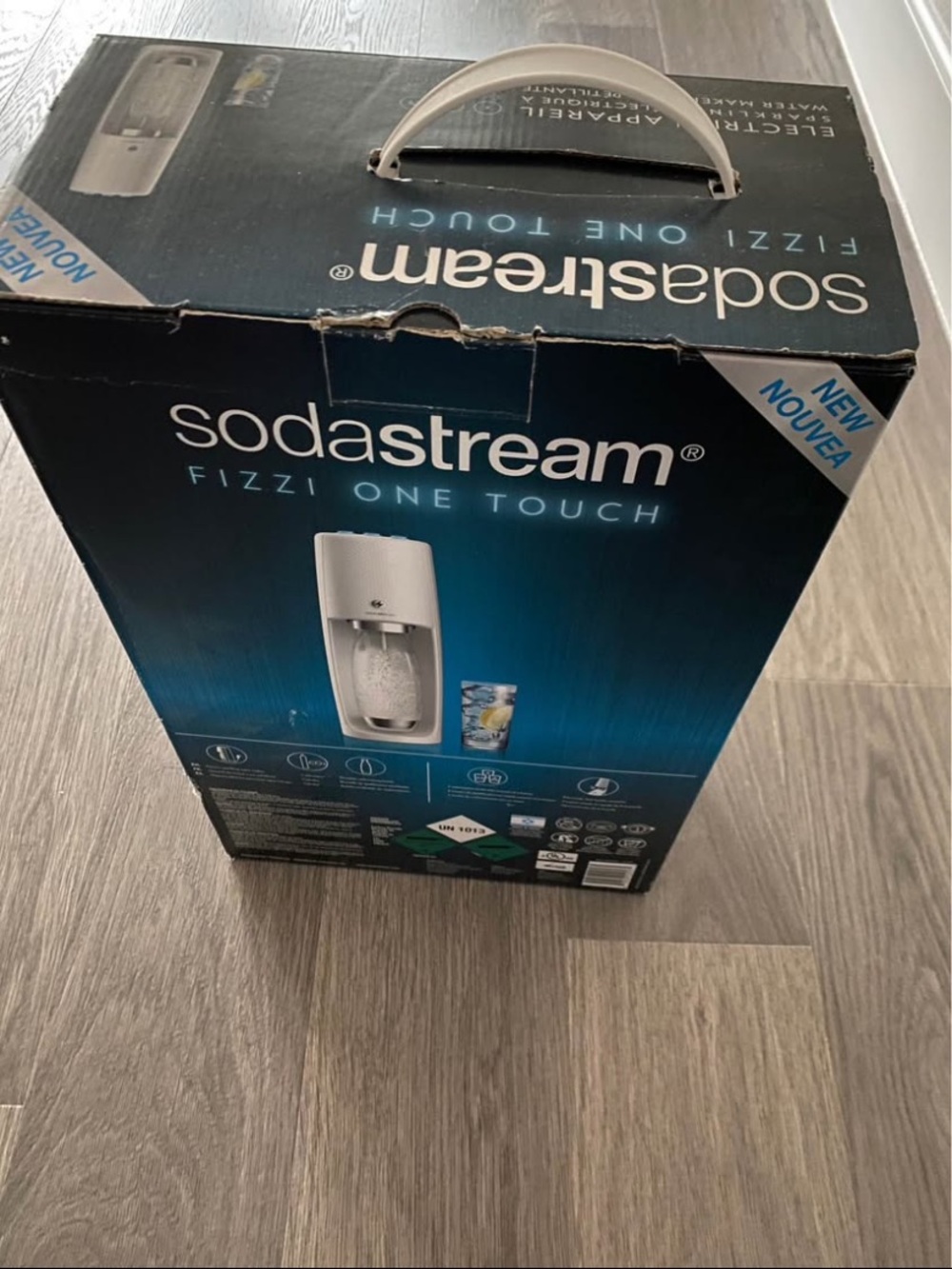 SodaStream Fizzi One Touch Soda Maker - Black/Blue Box open box unused
